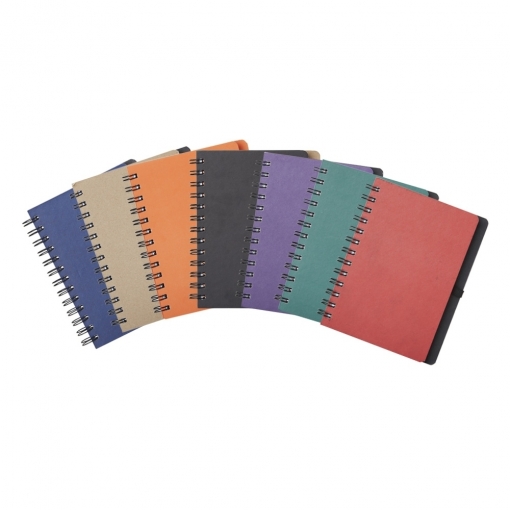 Caderneta em Kraft com Porta Caneta 17,8 x 14,7-MB03074