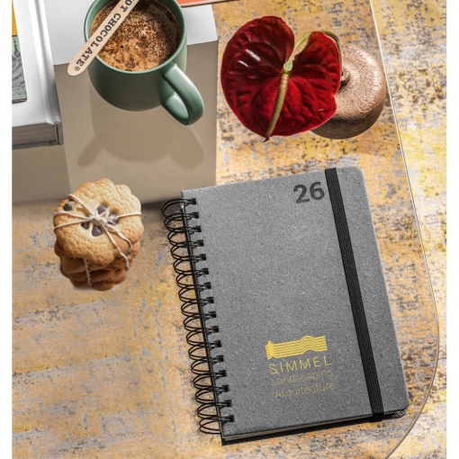 SIMMEL A5. Agenda A5, com Argolas, em Pele (58% Reciclada)-MB66215