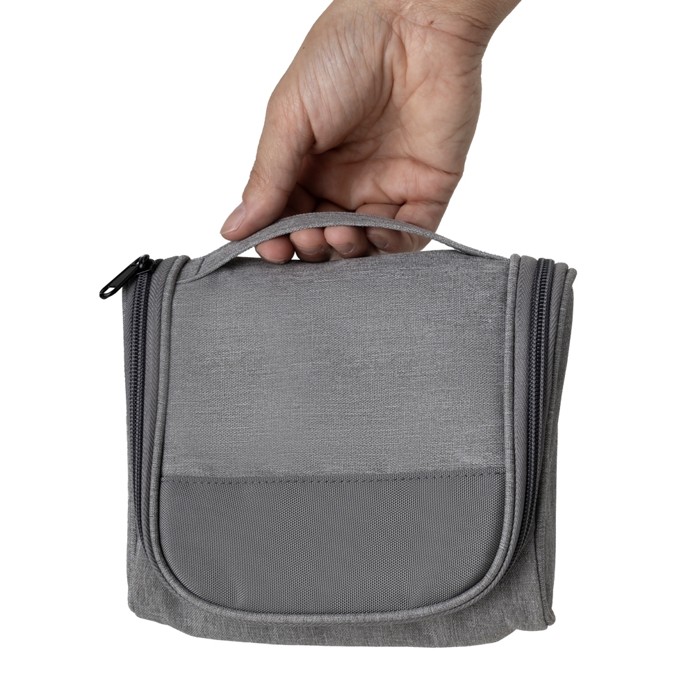 Necessaire em poliéster 300D (18x16x6cm)